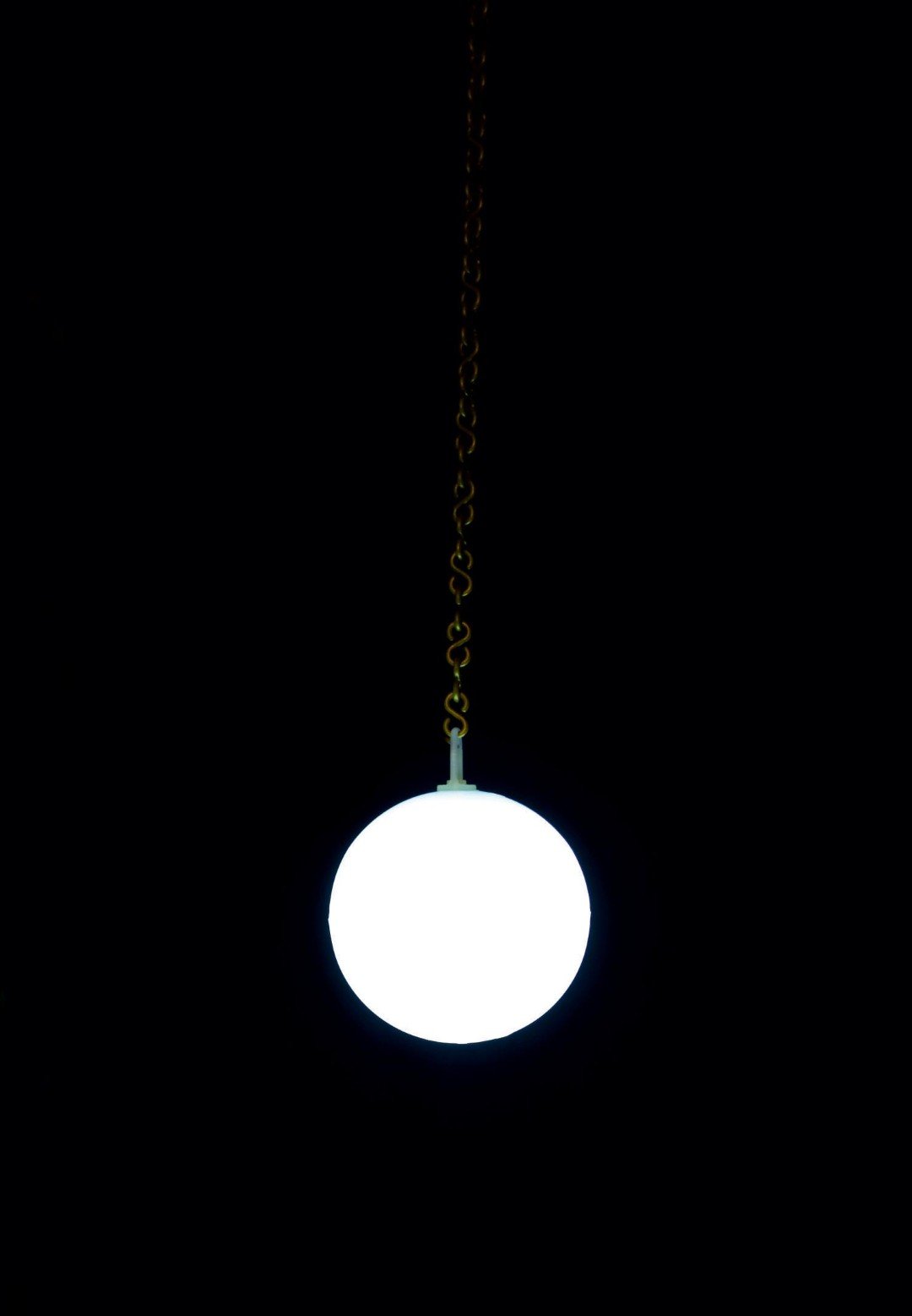 plastic ball with lamp and 1 mtr chain